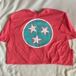 Gildan Coral Short-Sleeve Tee with Teal Tri-Star Circle - Women’s XL